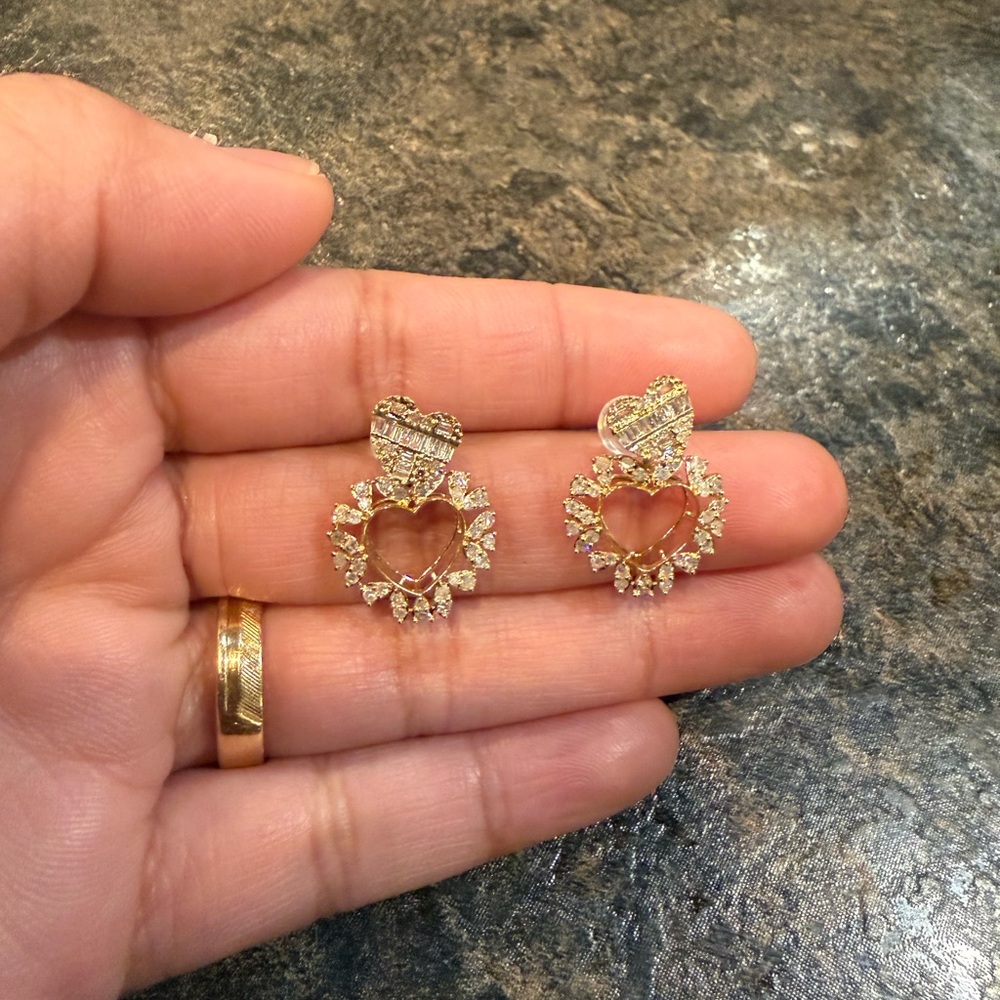18k Gold Heart With natural diamond Earrings